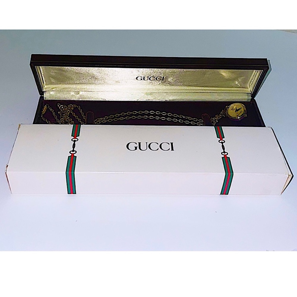 Authentic Vintage Gucci Rare Gold Plated Web Clock Pendant Chain Necklace